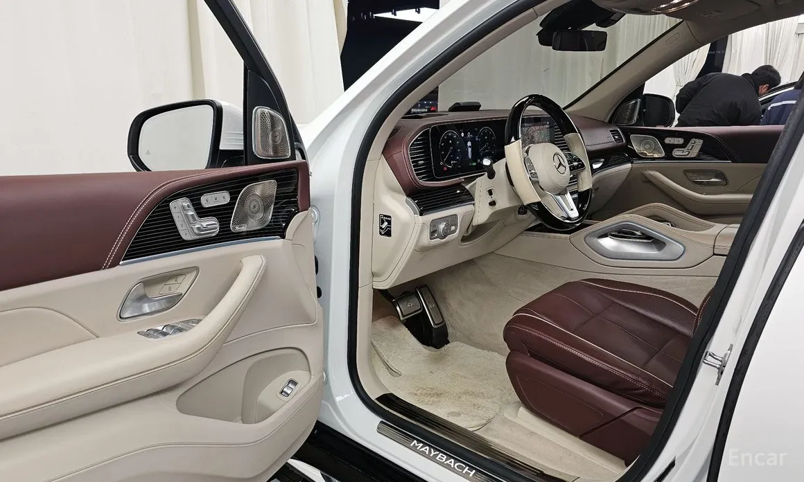 Фото 10 - Mercedes-Benz GLS-Class