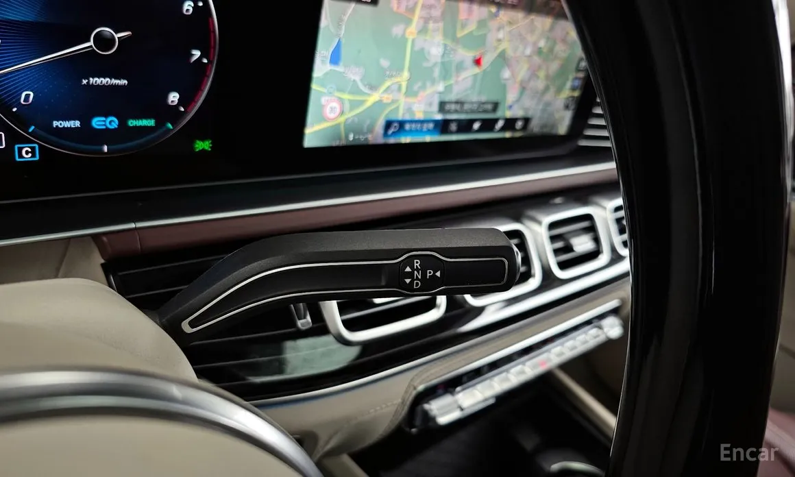 Фото 9 - Mercedes-Benz GLS-Class