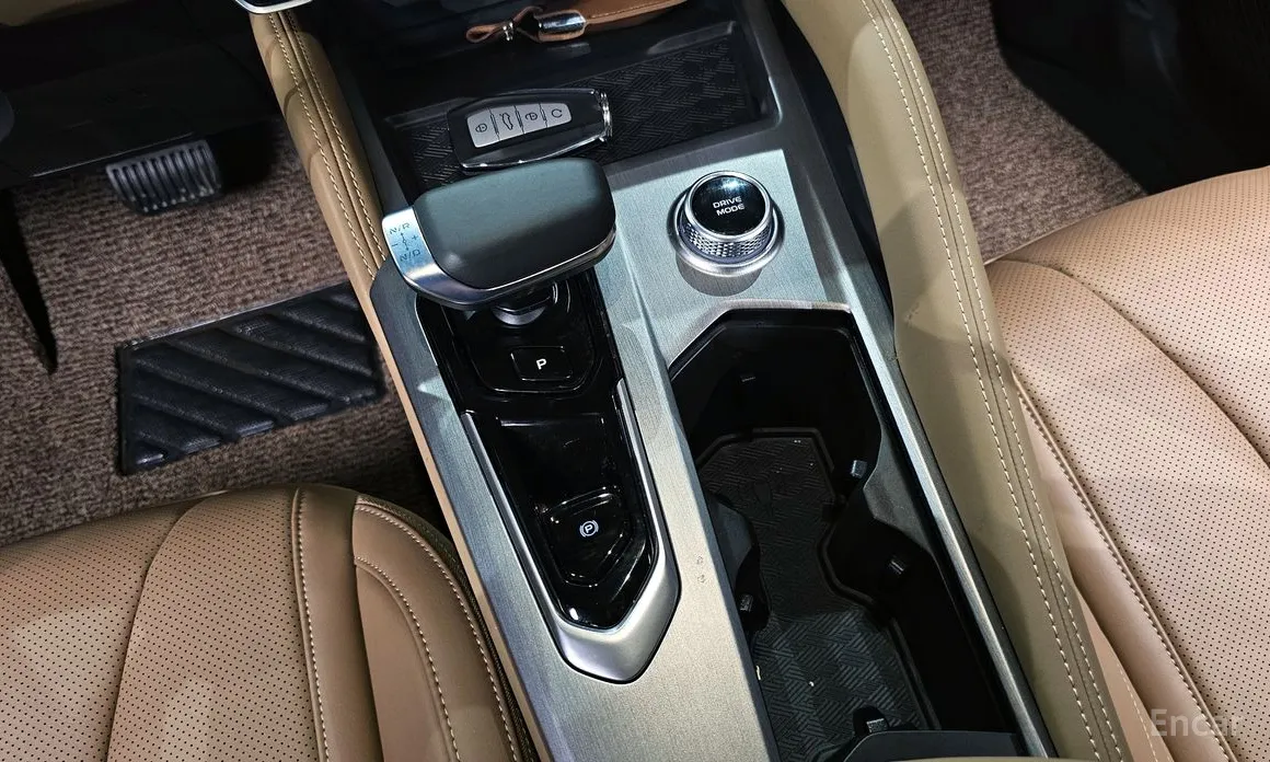 Фото 9 - Renault Grand Koleos