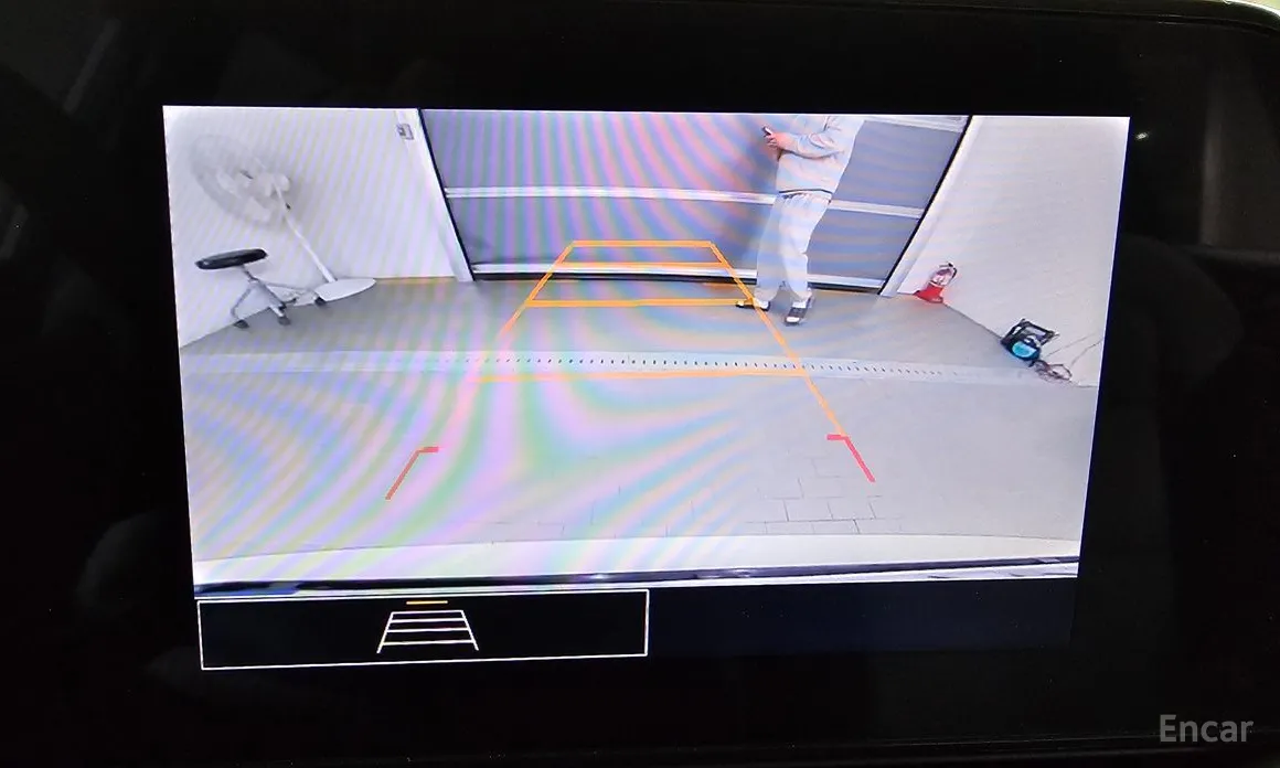 Photo 15 - Chevrolet Trax