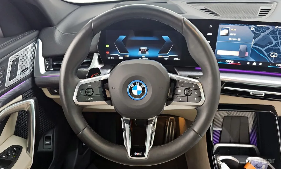 Фото 13 - BMW iX2