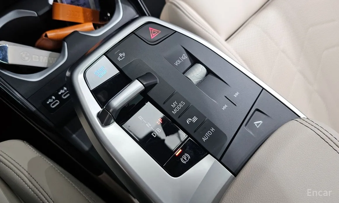 Фото 9 - BMW iX2