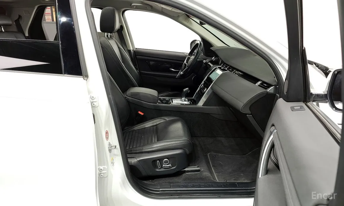 Фото 12 - Land Rover Discovery Sport