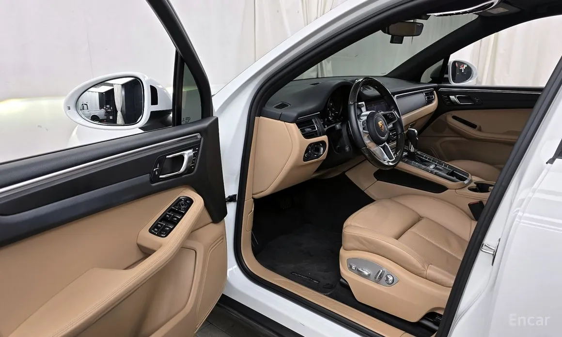 Фото 10 - Porsche Macan