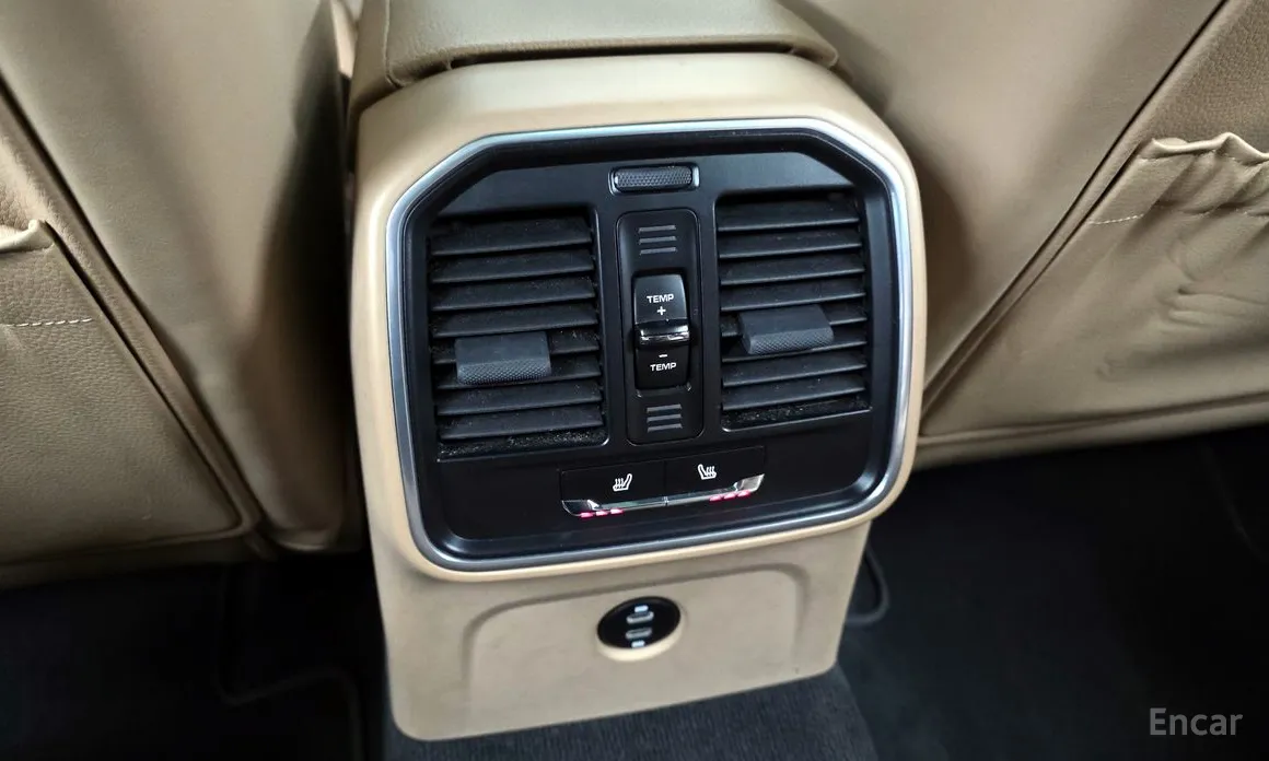 Фото 19 - Porsche Macan