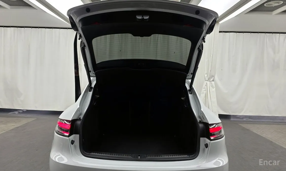 Фото 20 - Porsche Macan