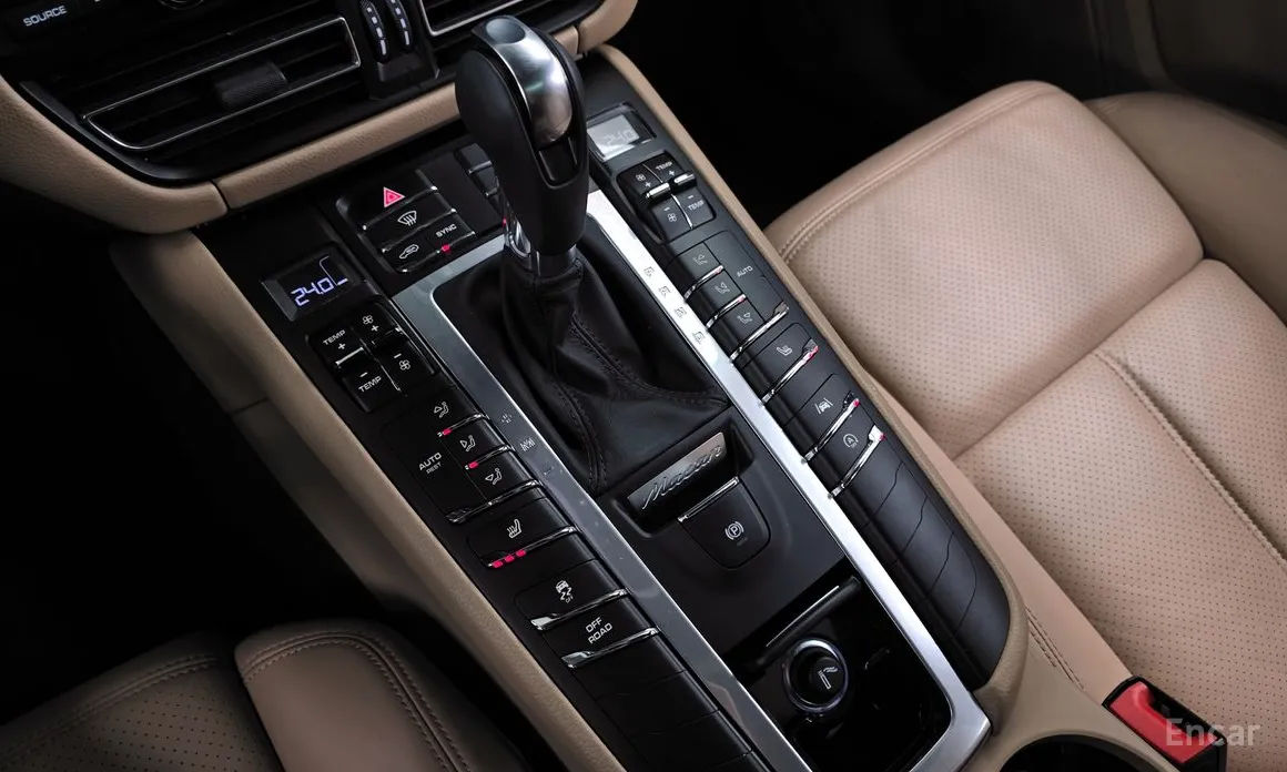 Фото 9 - Porsche Macan