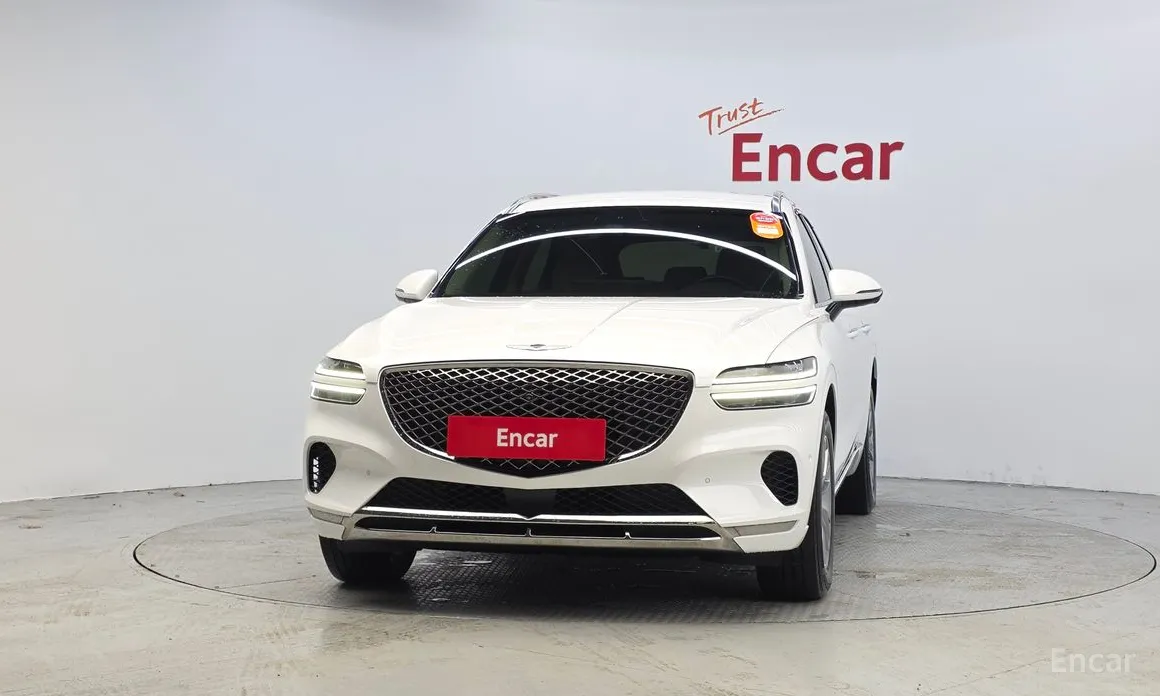 Photo 3 - Genesis GV70