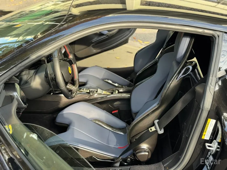 Фото 10 - Ferrari SF90