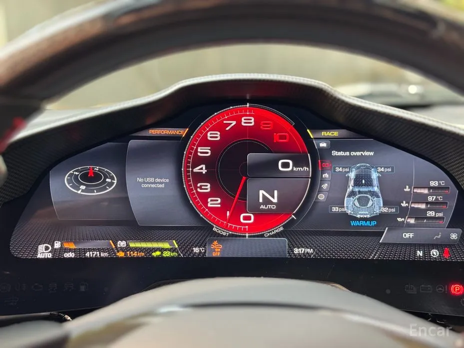 Фото 8 - Ferrari SF90