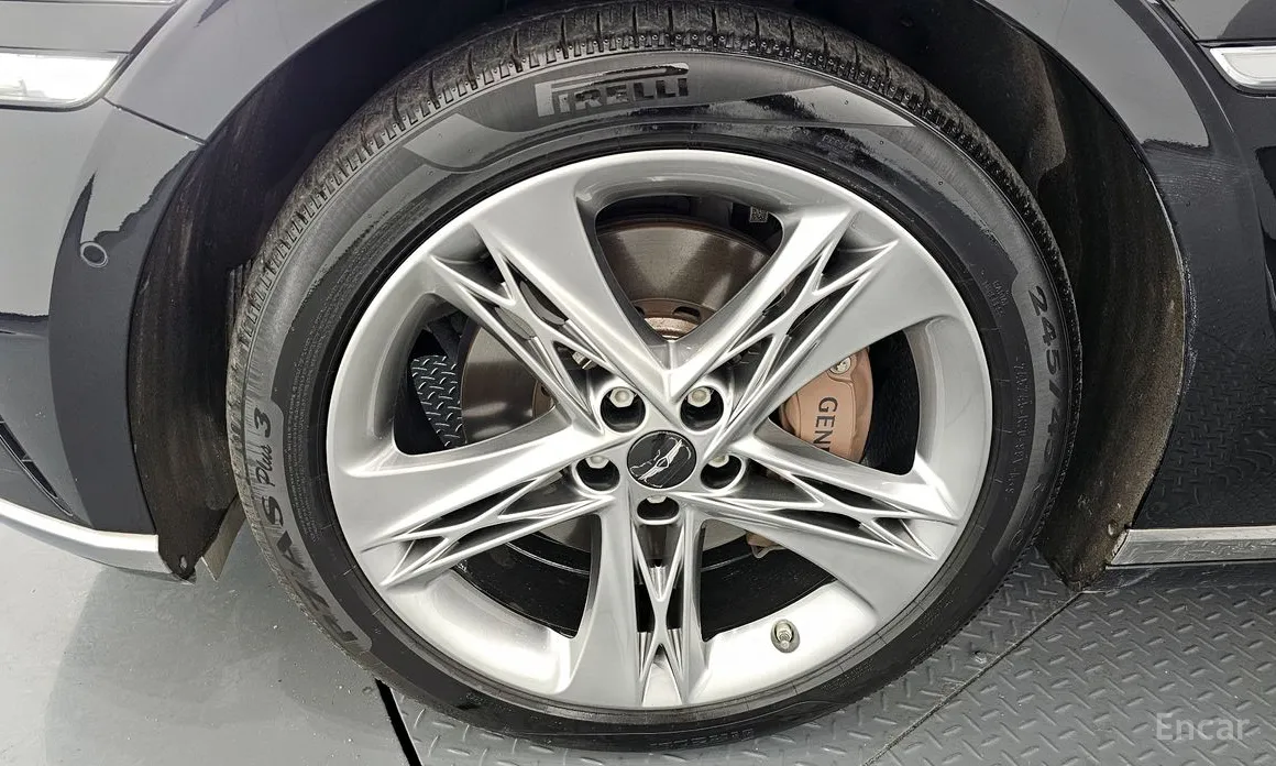 Фото 5 - Genesis G90