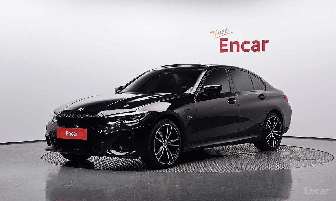 Фото 1 - BMW 3 Series