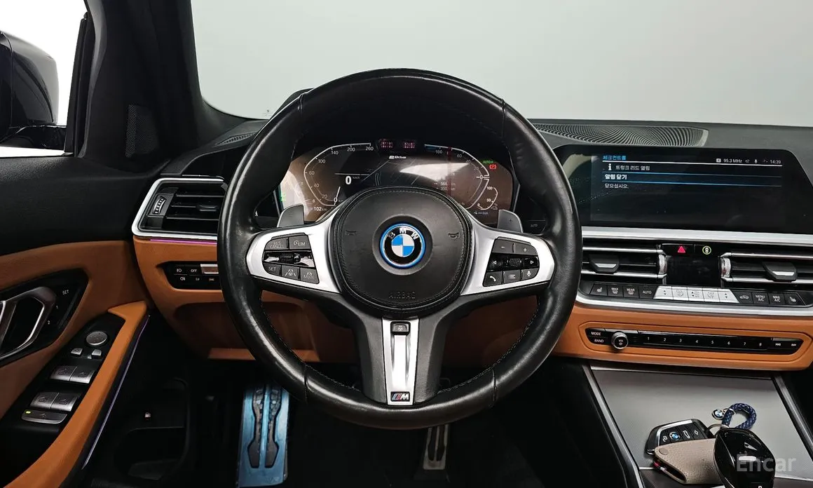 Фото 13 - BMW 3 Series