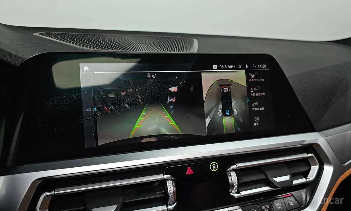 Фото 16 - BMW 3 Series