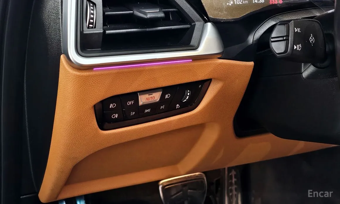 Фото 17 - BMW 3 Series