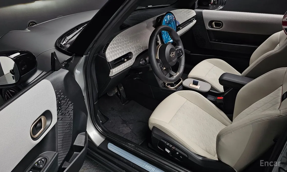 Фото 11 - Mini Cooper