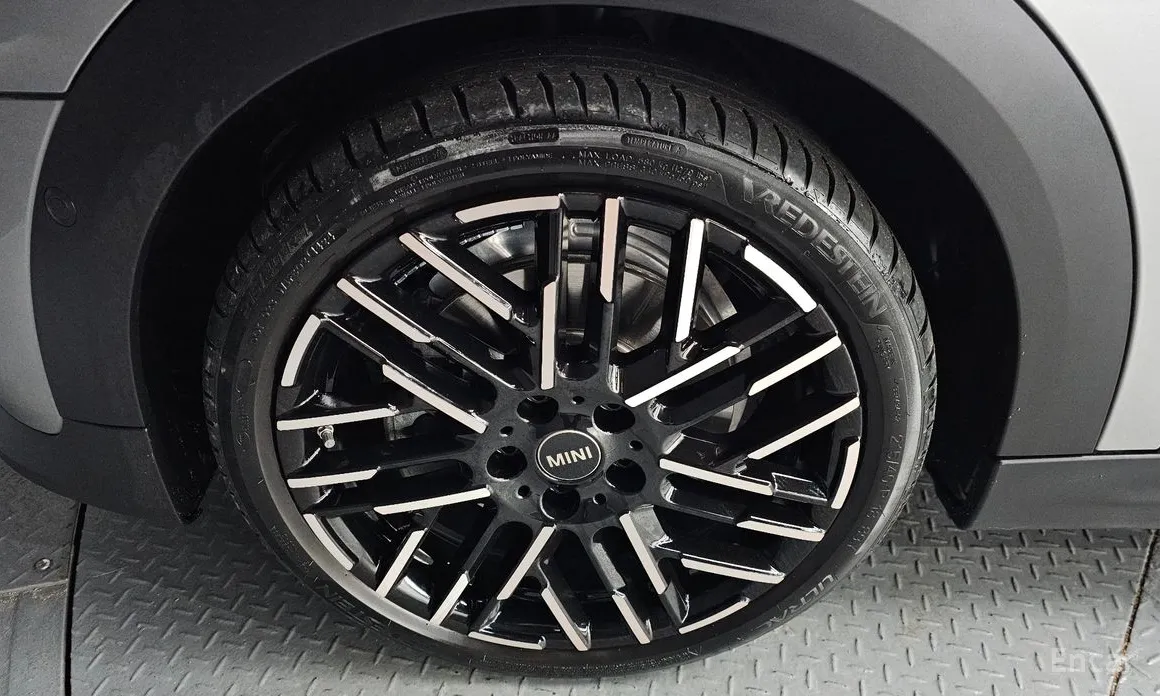 Фото 5 - Mini Cooper