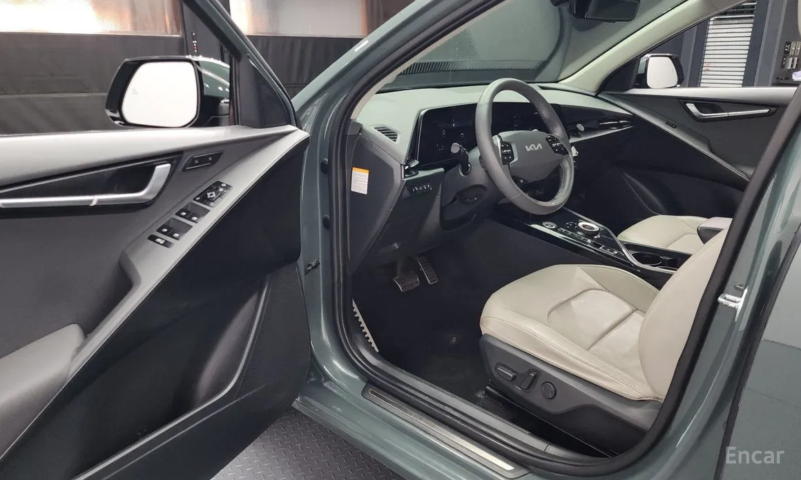 Фото 10 - Kia Niro