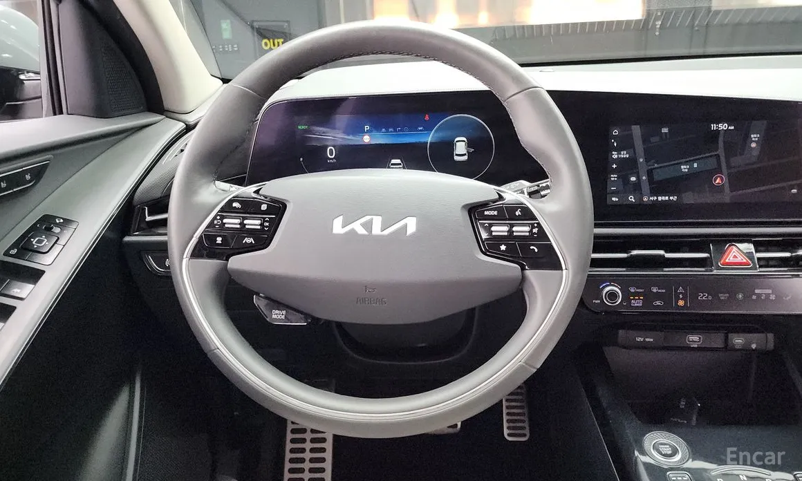 Фото 13 - Kia Niro