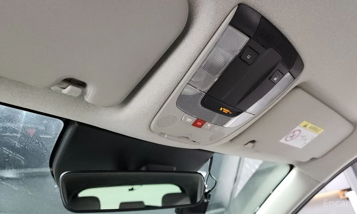 Фото 18 - Kia Niro