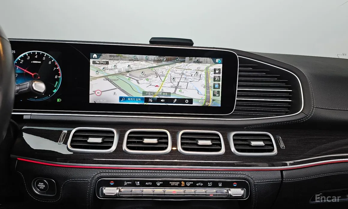 Фото 14 - Mercedes-Benz GLE-Class