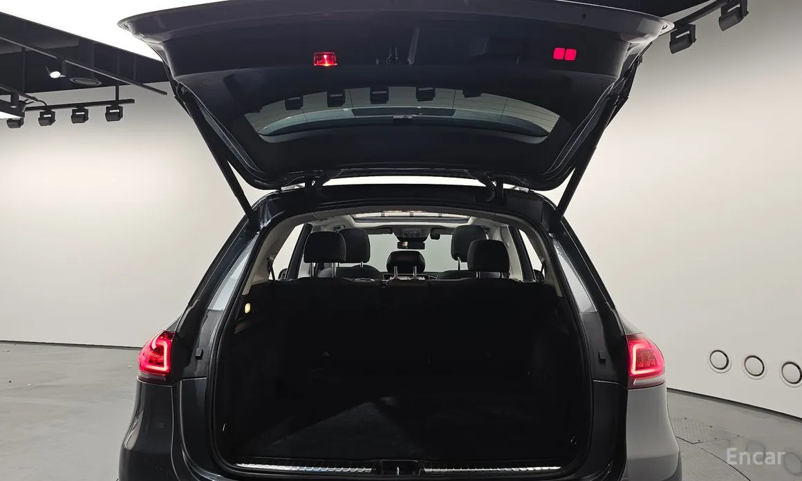 Фото 20 - Mercedes-Benz GLE-Class