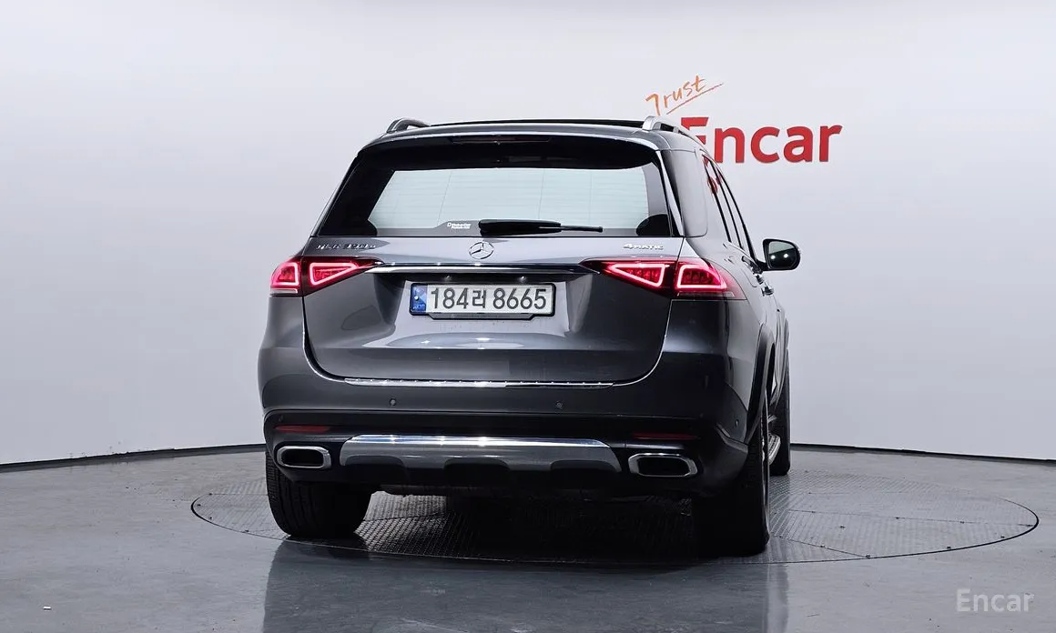 Фото 4 - Mercedes-Benz GLE-Class