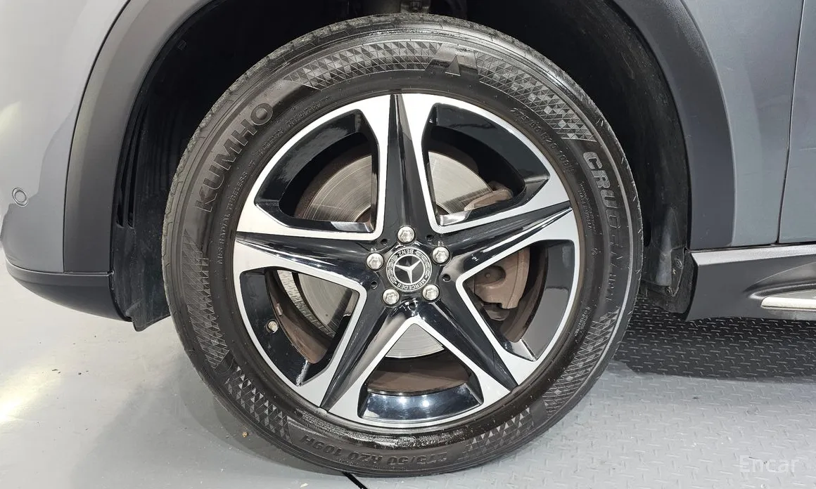 Фото 5 - Mercedes-Benz GLE-Class