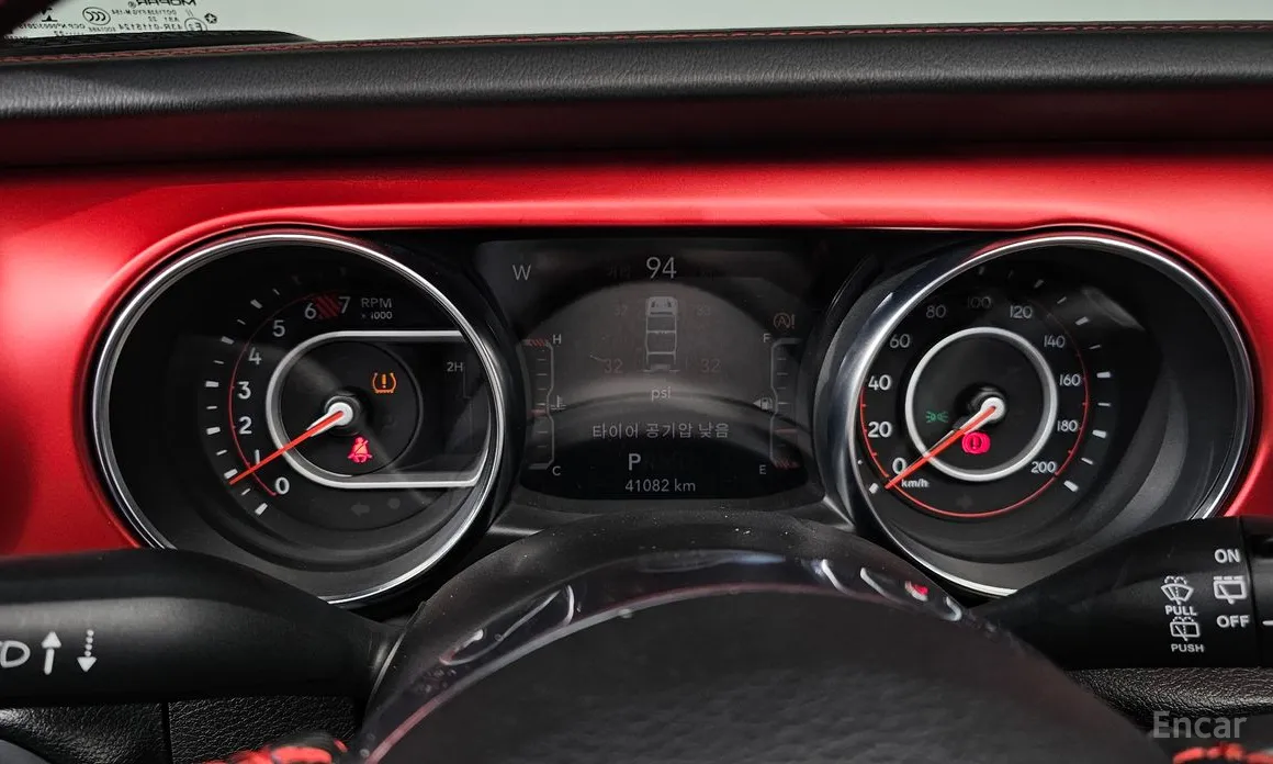 Фото 8 - Jeep Wrangler