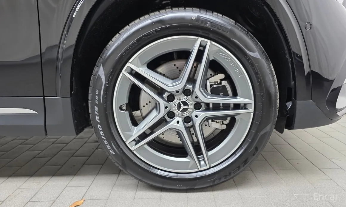 Фото 5 - Mercedes-Benz GLA-Class