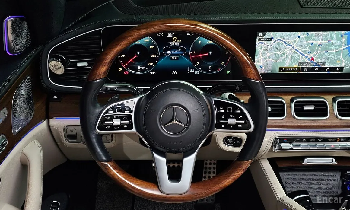 Фото 13 - Mercedes-Benz GLS-Class