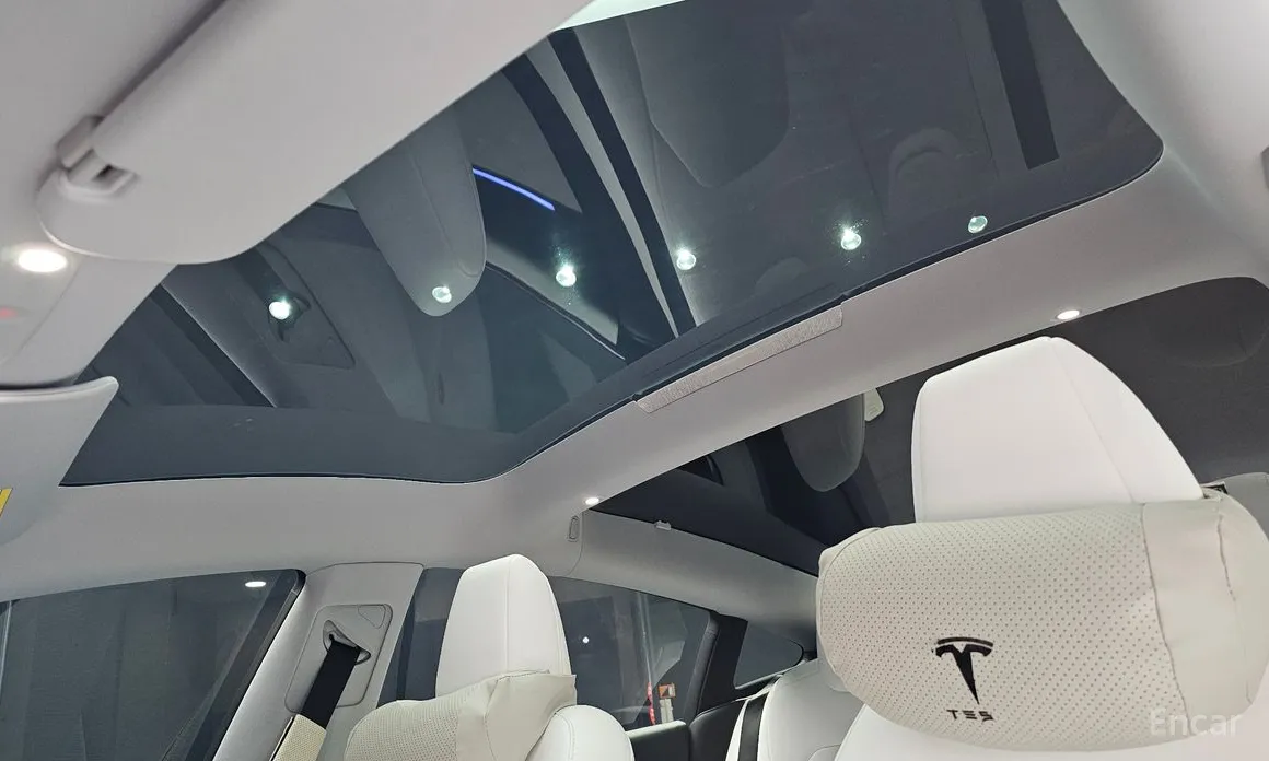 Фото 16 - Tesla Model 3