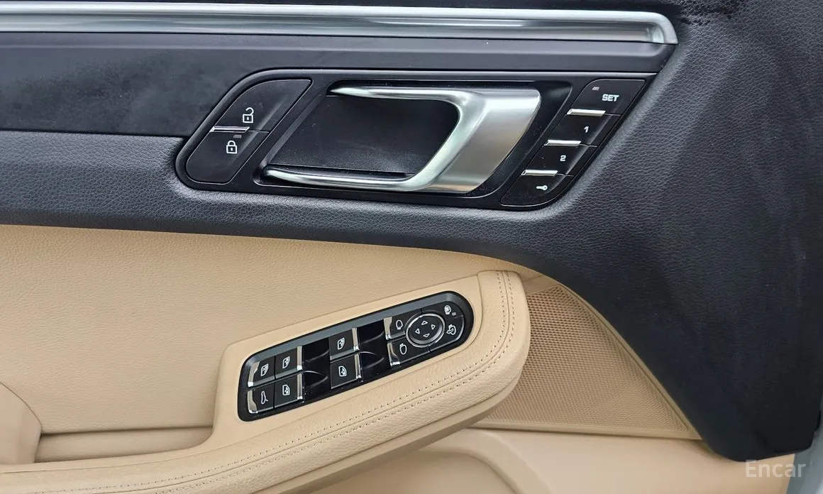 Фото 17 - Porsche Macan