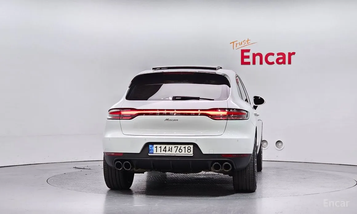 Фото 4 - Porsche Macan