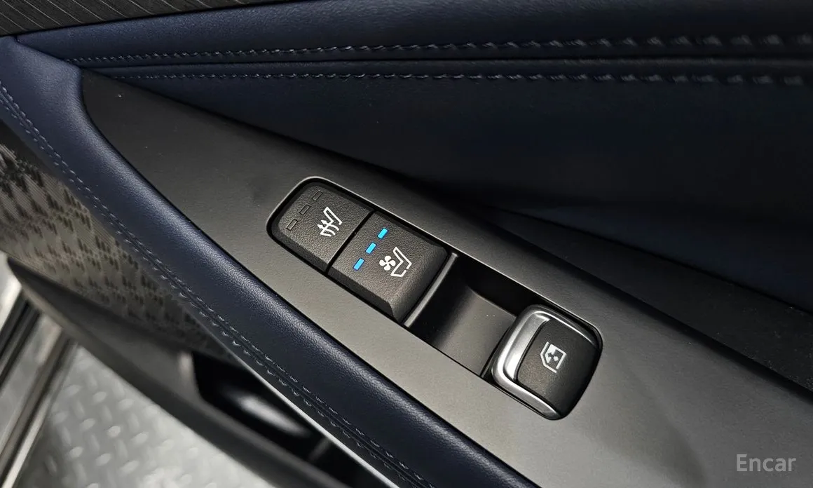 Фото 18 - Kia K8