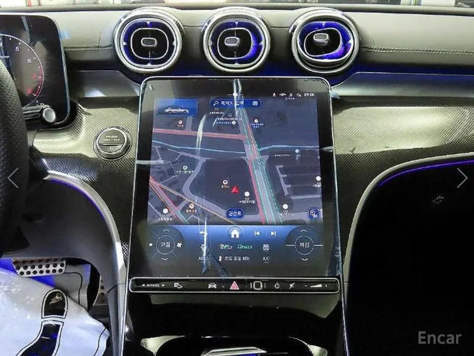 Фото 11 - Mercedes-Benz C-Class