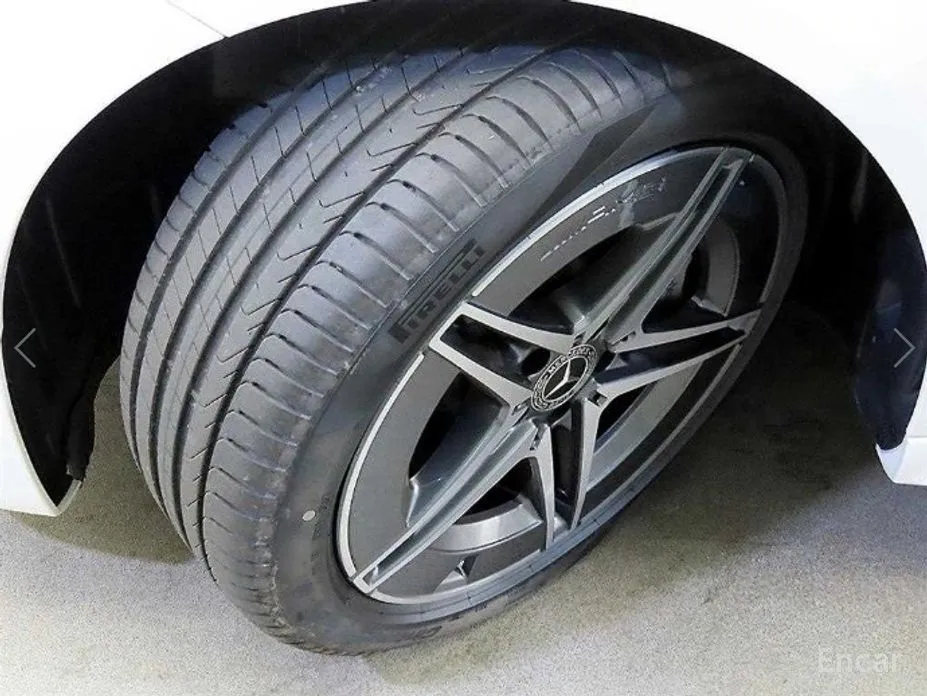 Фото 20 - Mercedes-Benz C-Class