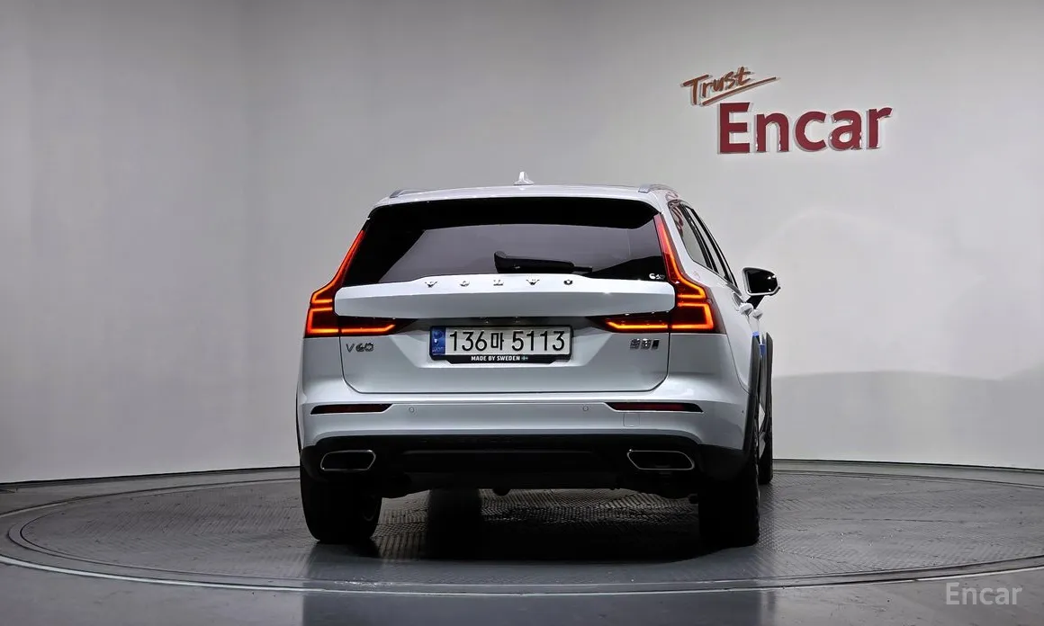 Фото 4 - Volvo V60