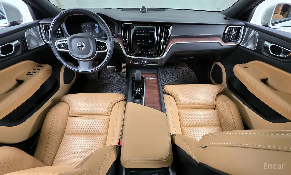 Фото 7 - Volvo V60