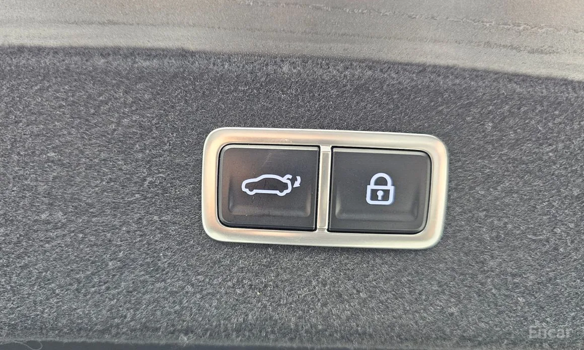 Фото 20 - Genesis G80