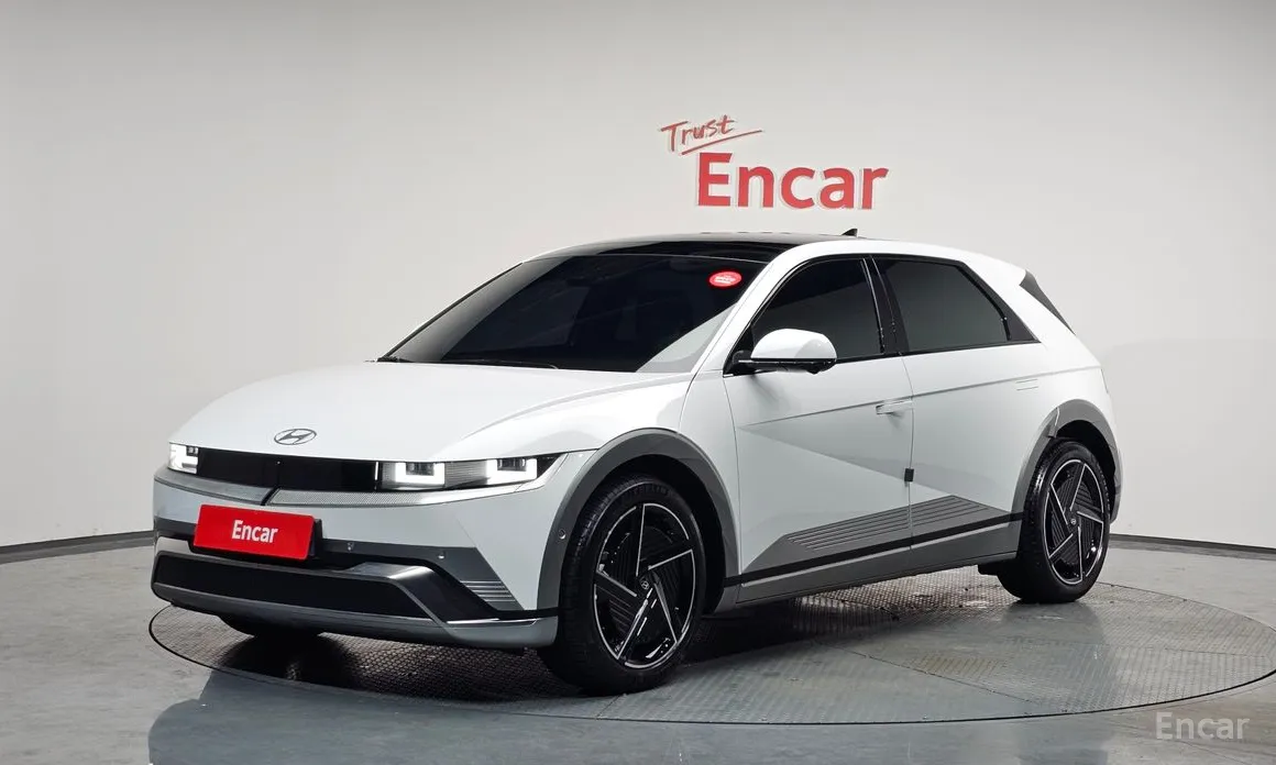 Фото 1 - Hyundai Ioniq 5