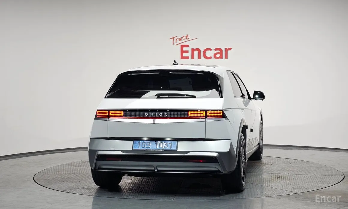 Фото 4 - Hyundai Ioniq 5