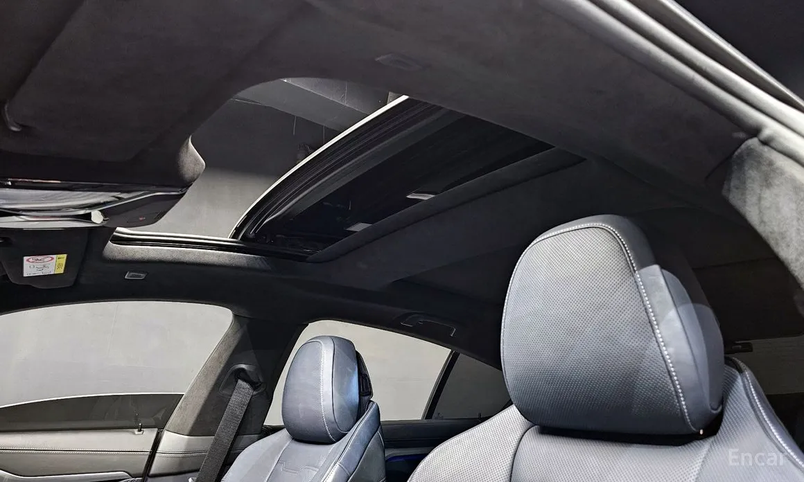 Фото 19 - BMW 8 Series