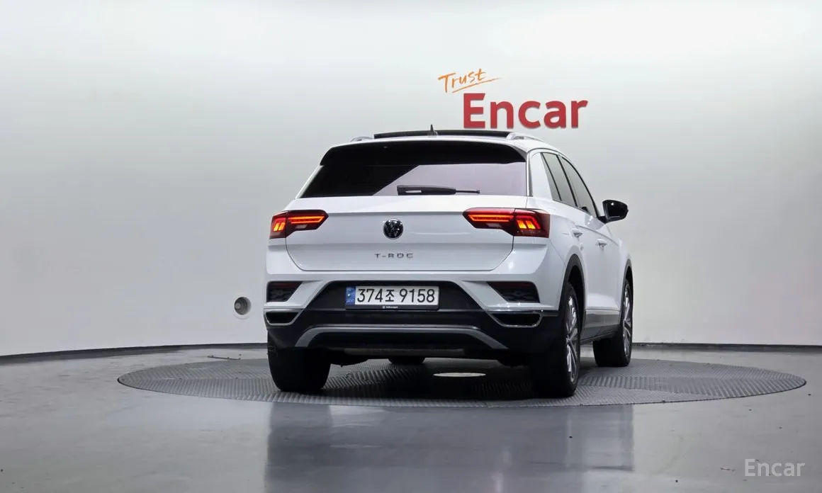 Фото 4 - Volkswagen T-Roc