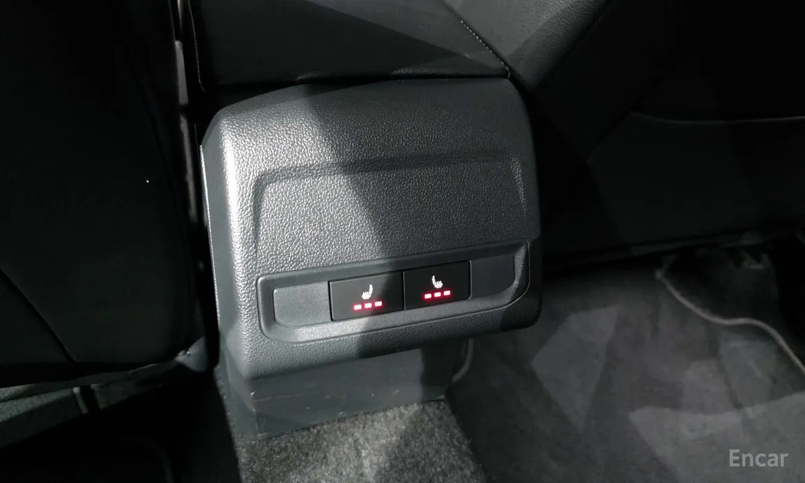 Фото 19 - Volkswagen Jetta