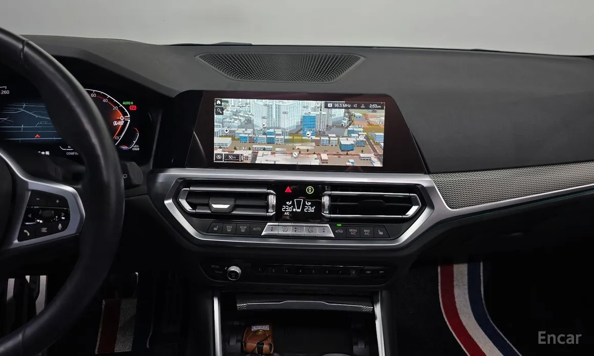 Фото 15 - BMW 3 Series