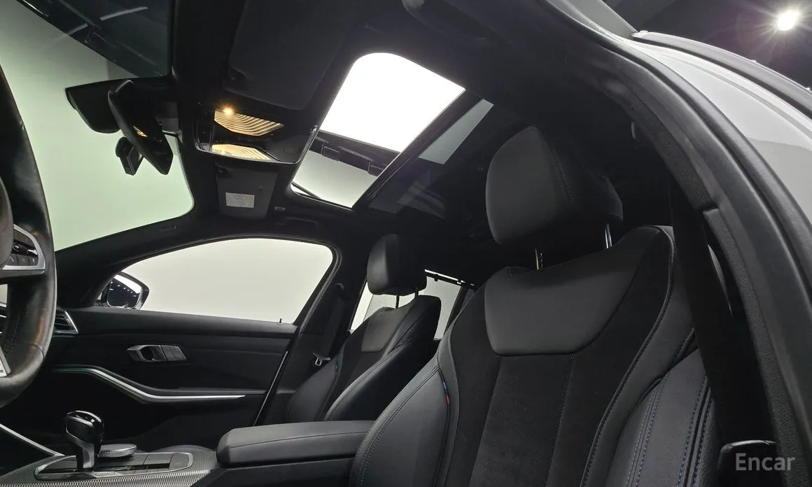 Фото 19 - BMW 3 Series