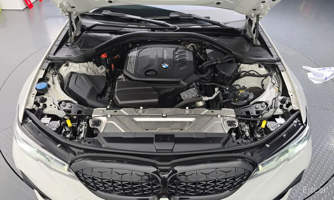 Фото 6 - BMW 3 Series