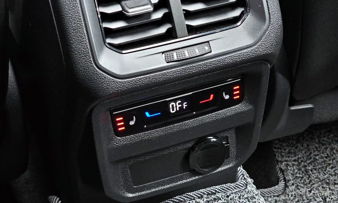 Фото 17 - Volkswagen Tiguan