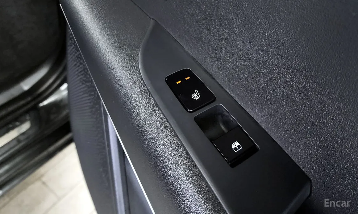 Фото 19 - Kia Niro